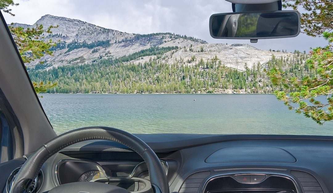 Top Signs Your Windshield Needs Immediate Attention