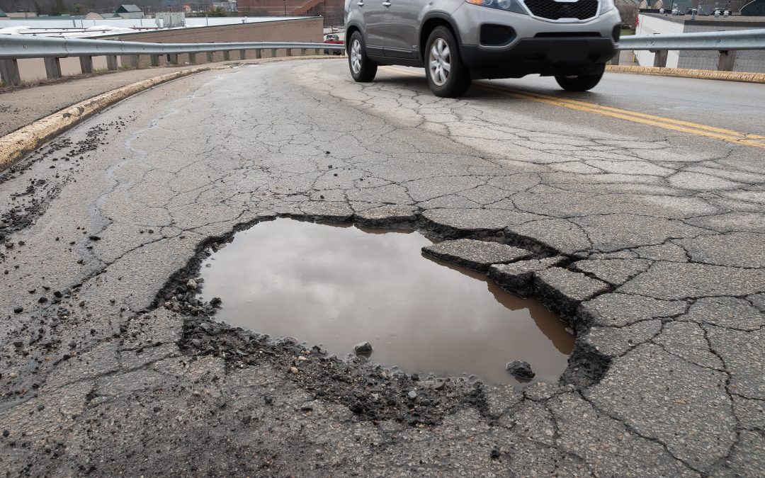April 2026 Auto Glass Repair in Chardon, Ohio: Car Window Repair and Windshield Crack Repair Before Spring Travel